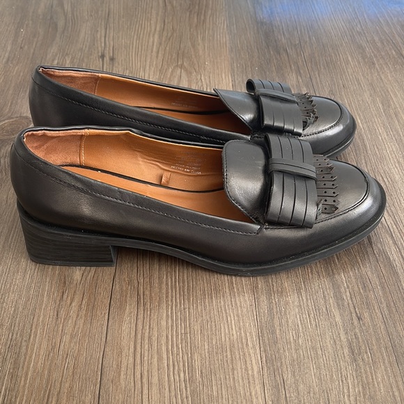 Zara Women Black Loafers - Picture 2 of 8